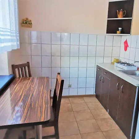 アパートホテル Modrak