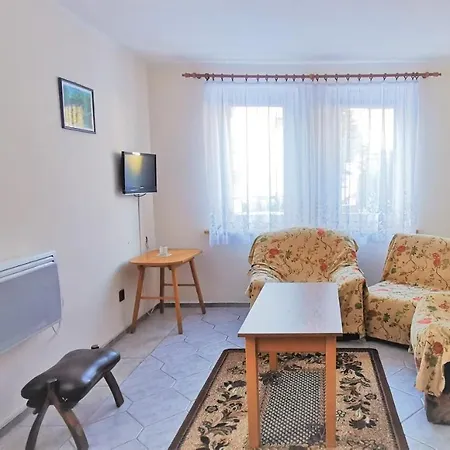 Modrak Aparthotel *