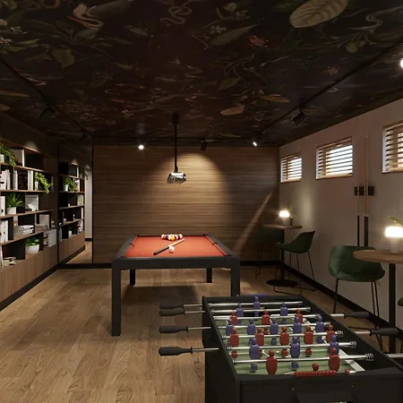 Modrak アパートホテル 4*