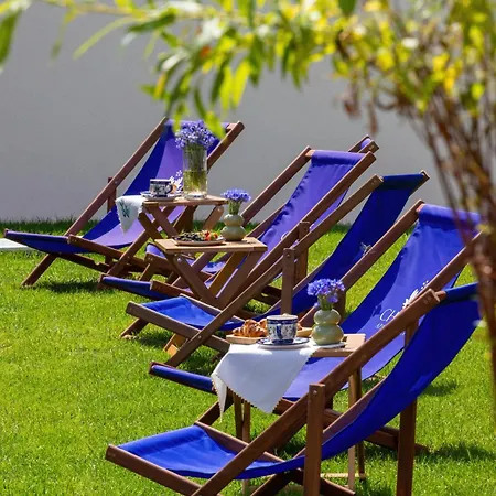 アパートホテル Modrak スヲーネガシエ