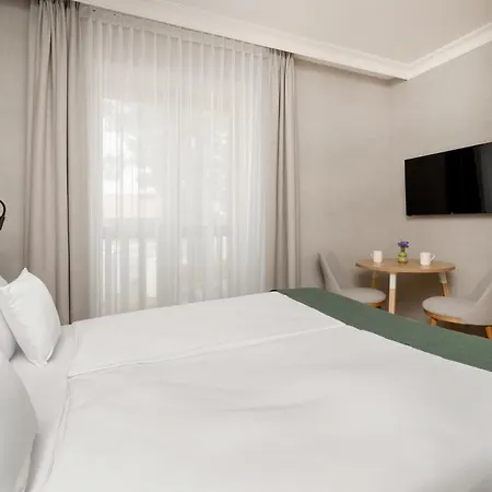 Aparthotel Modrak *