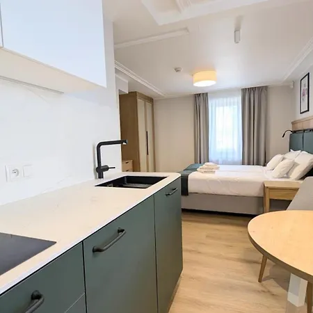 Modrak アパートホテル スヲーネガシエ