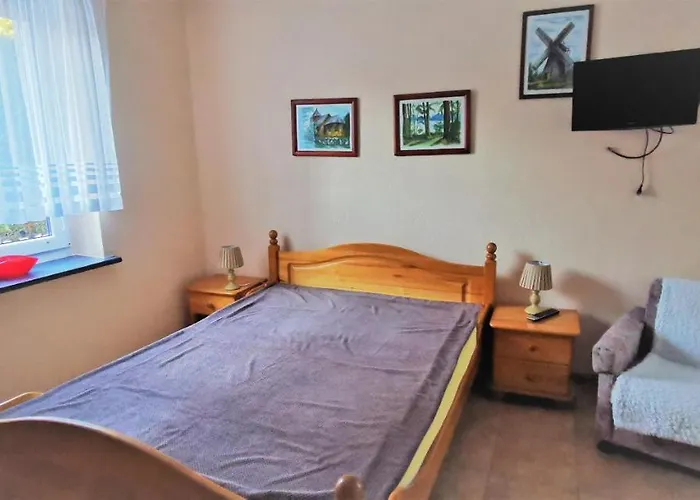 Modrak 4* Swornegacie